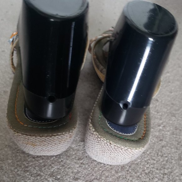 Passions Green Sandals and Passions Blue Sandals sz 9 - Picture 8 of 15